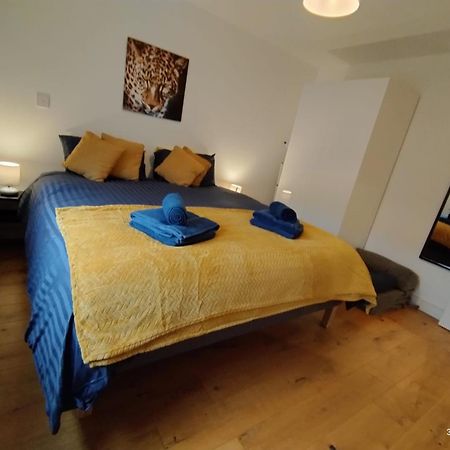 Lovely 1 Bedroom Apartment In South East ลอนดอน ภายนอก รูปภาพ