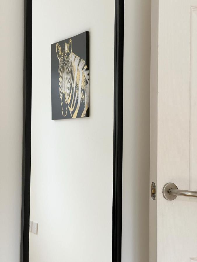 Lovely 1 Bedroom Apartment In South East ลอนดอน ภายนอก รูปภาพ
