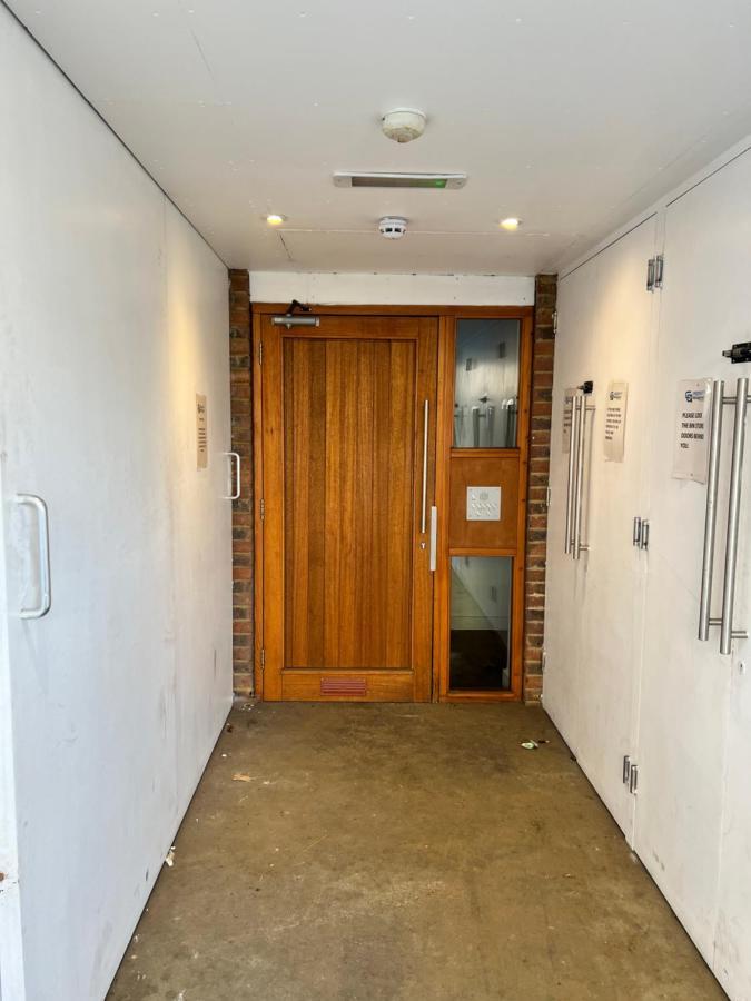 Lovely 1 Bedroom Apartment In South East ลอนดอน ภายนอก รูปภาพ